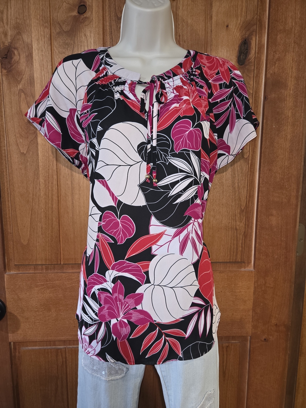 Liz Claiborne Black Floral Tie-Neck Short Sleeve Blouse with Pink Accents